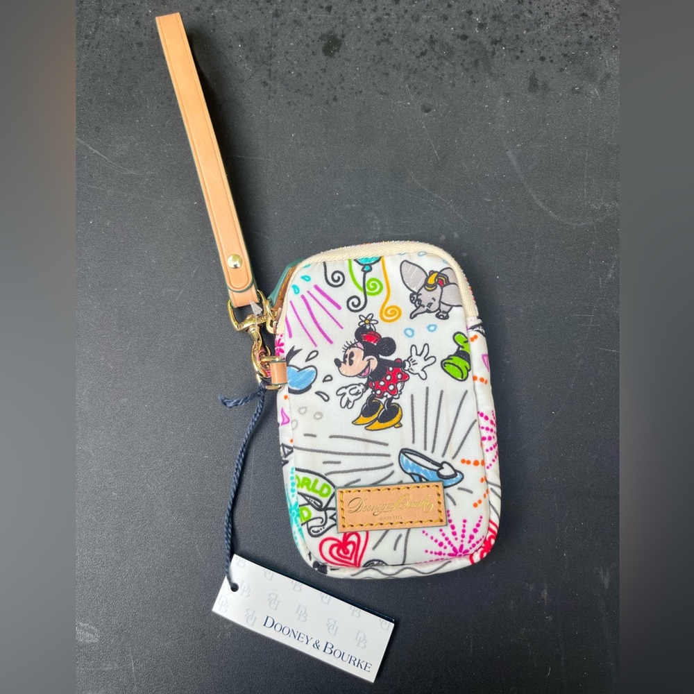 dooney and bourke Disney sketch nylon zip case NEW with TAGS